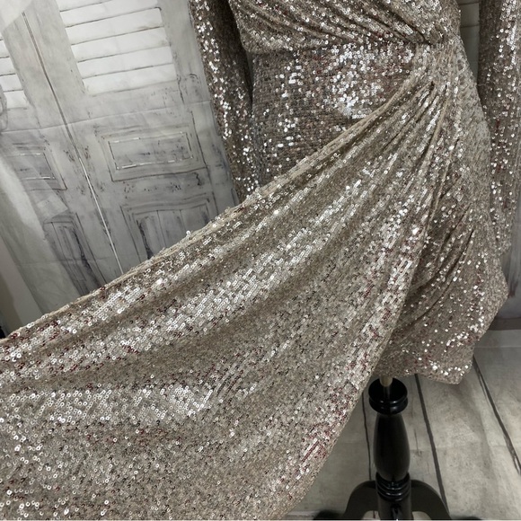 Alex Marie Gold Sequin Dress - Picture 6 of 16